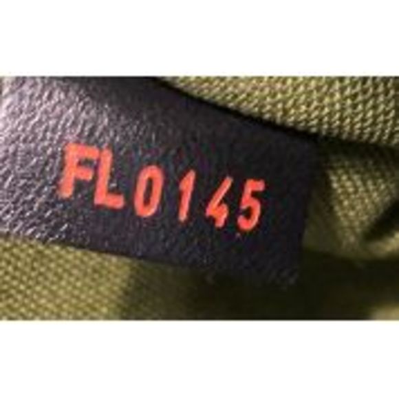 Louis Vuitton Dora Soft Handbag Limited Edition Monogram Infrarouge MM - Picture 9 of 9